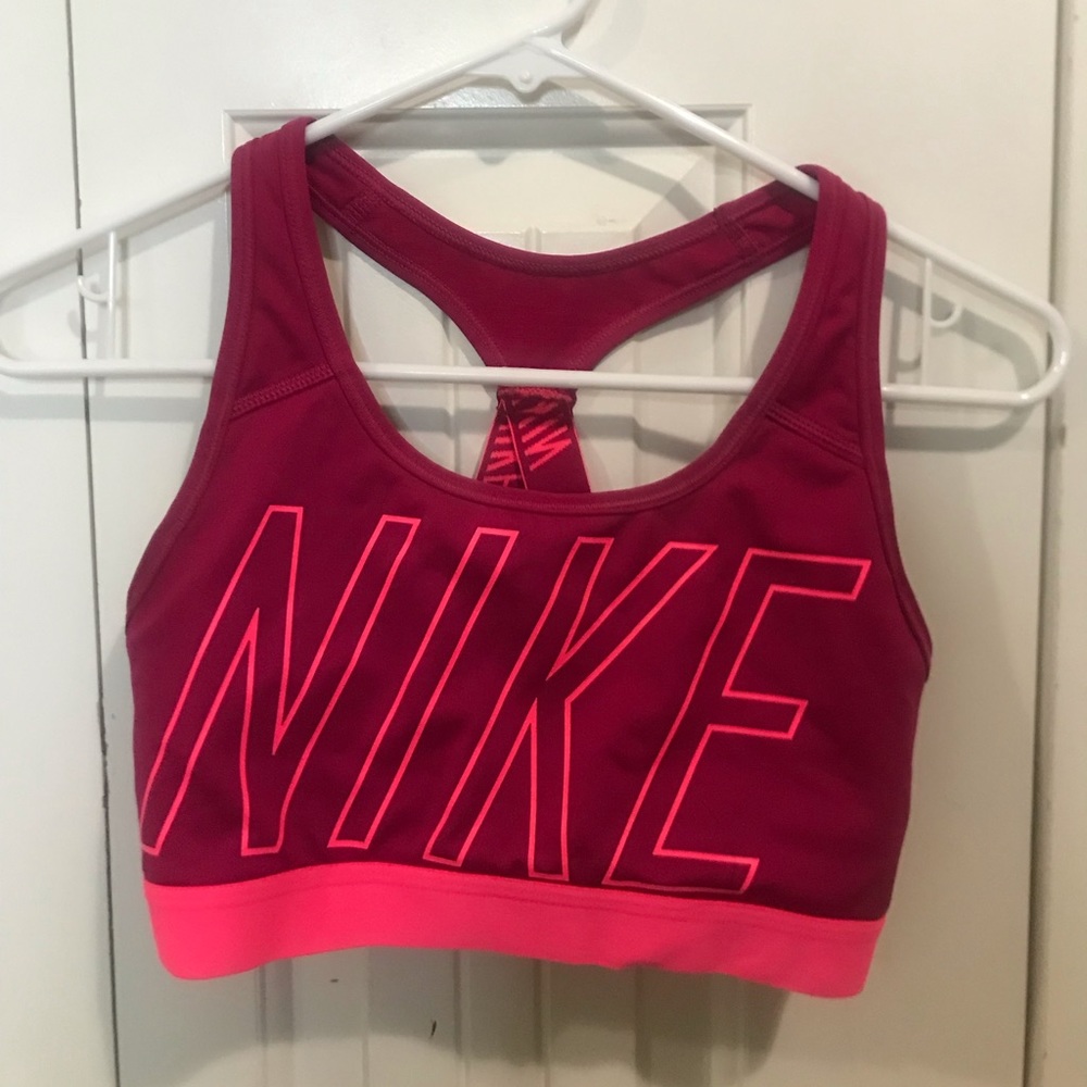 Two piece pink Nike set